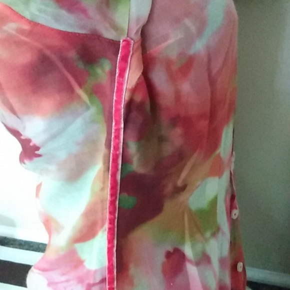 Blouse - Picture 8 of 12